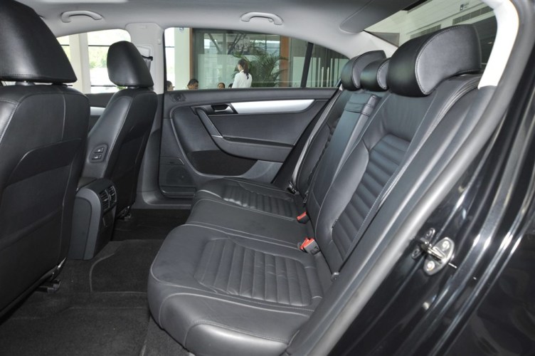 迈腾 2013款 1.8t 手自一体 领先型
