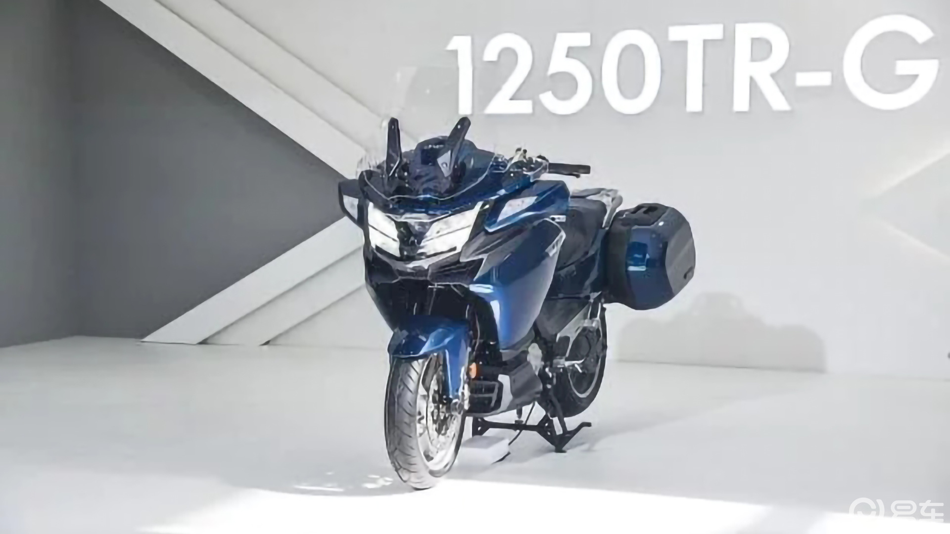 新车快评#国产最大排量摩托车!春风1250tr-g先睹为快