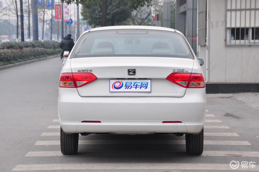 众泰Z200整体外观