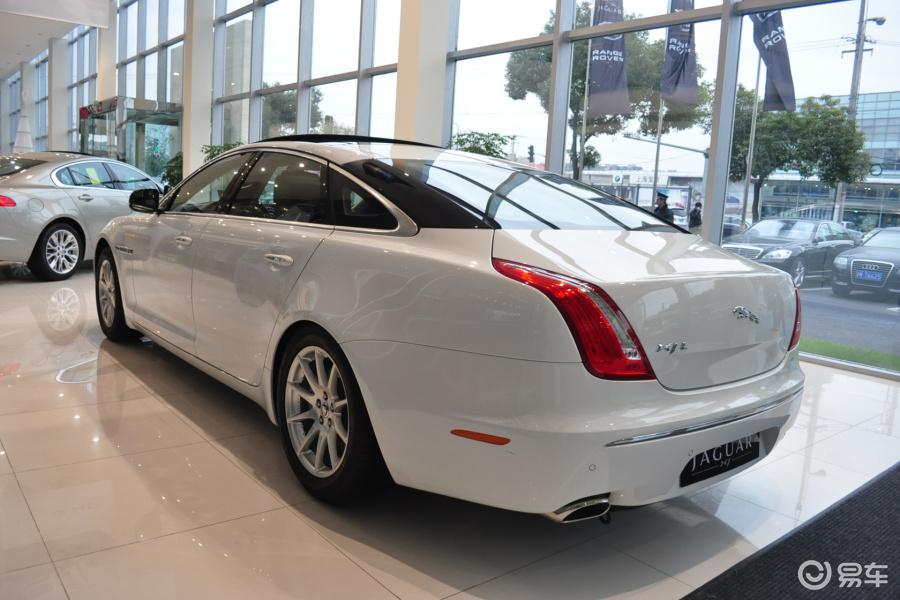 捷豹XJ武汉大降价了皇室座驾值得拥有