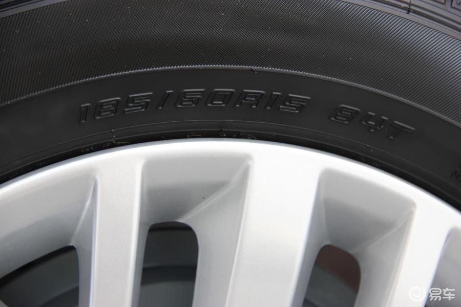 【桑塔纳2013款1.6L 手动 舒适版轮胎规格汽车