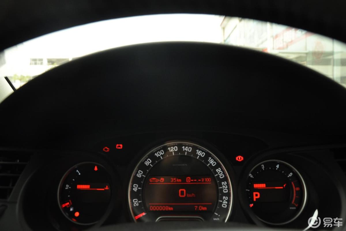 3l 自动 尊贵型仪表盘背光显示汽车图片-汽车图片大全】-易车