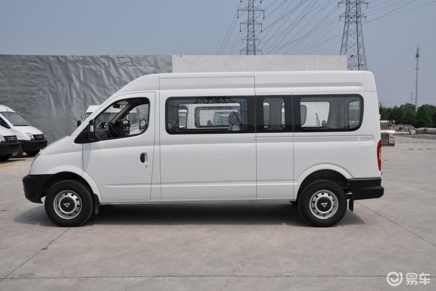 【上汽大通maxus v802012款2.5t 中顶 超值物流版b正
