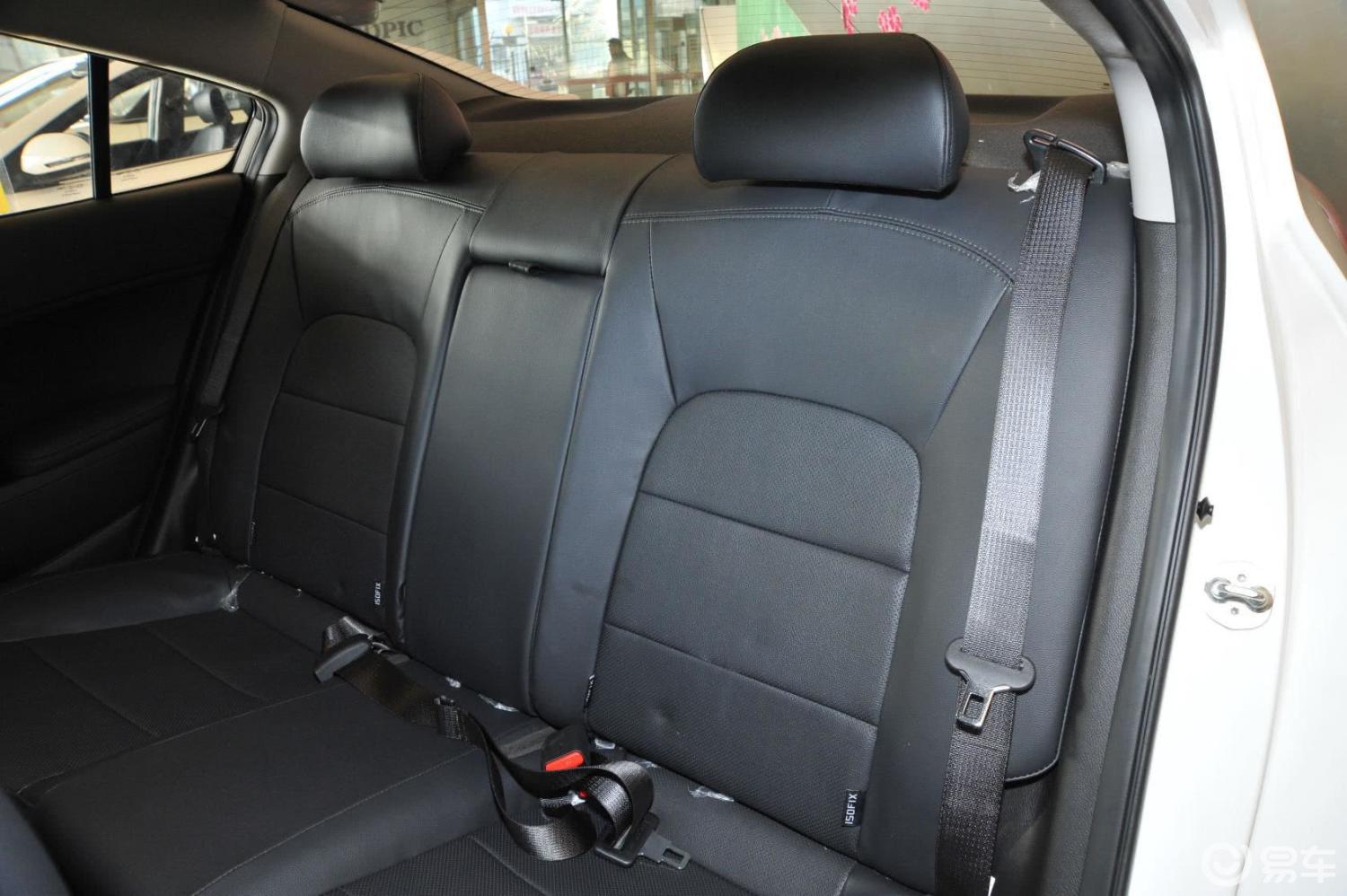 【起亚k32013款1.6l 自动 dlx后排座椅汽车图片-汽车图片大全】-易车