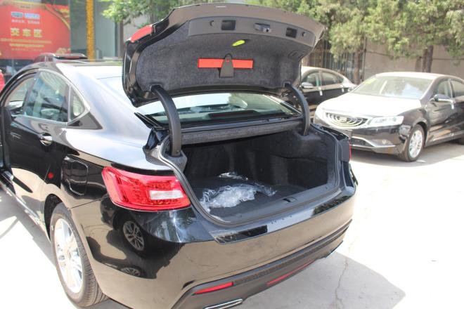 吉利汽车车系大全博瑞 17131587643017_4123547_3.jpg