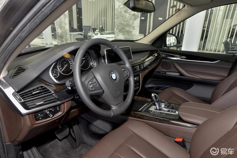 【宝马x52015款xdrive28i内饰汽车图片-汽车图片大全