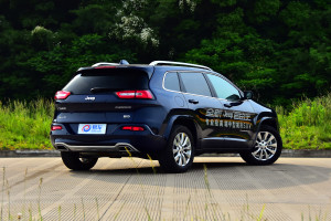 自由光2017款自由光2.4L自动全能型