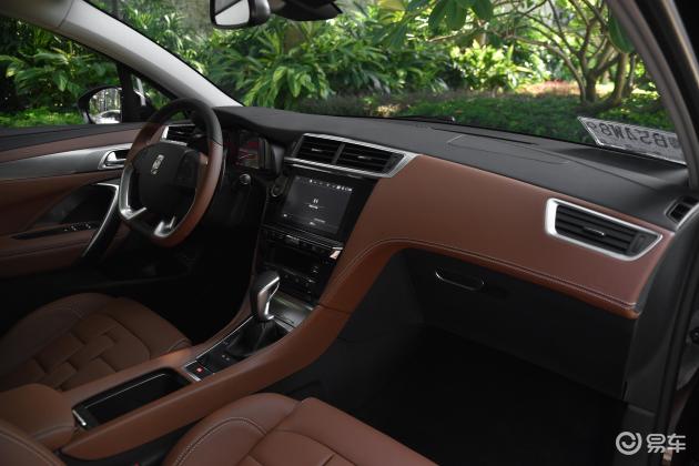 内饰 内饰全景副驾驶员方向