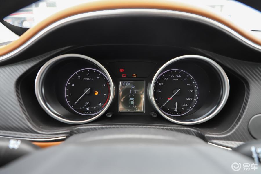 【众泰t3002019款1.5l cvt 小强版仪表盘汽车图片-】