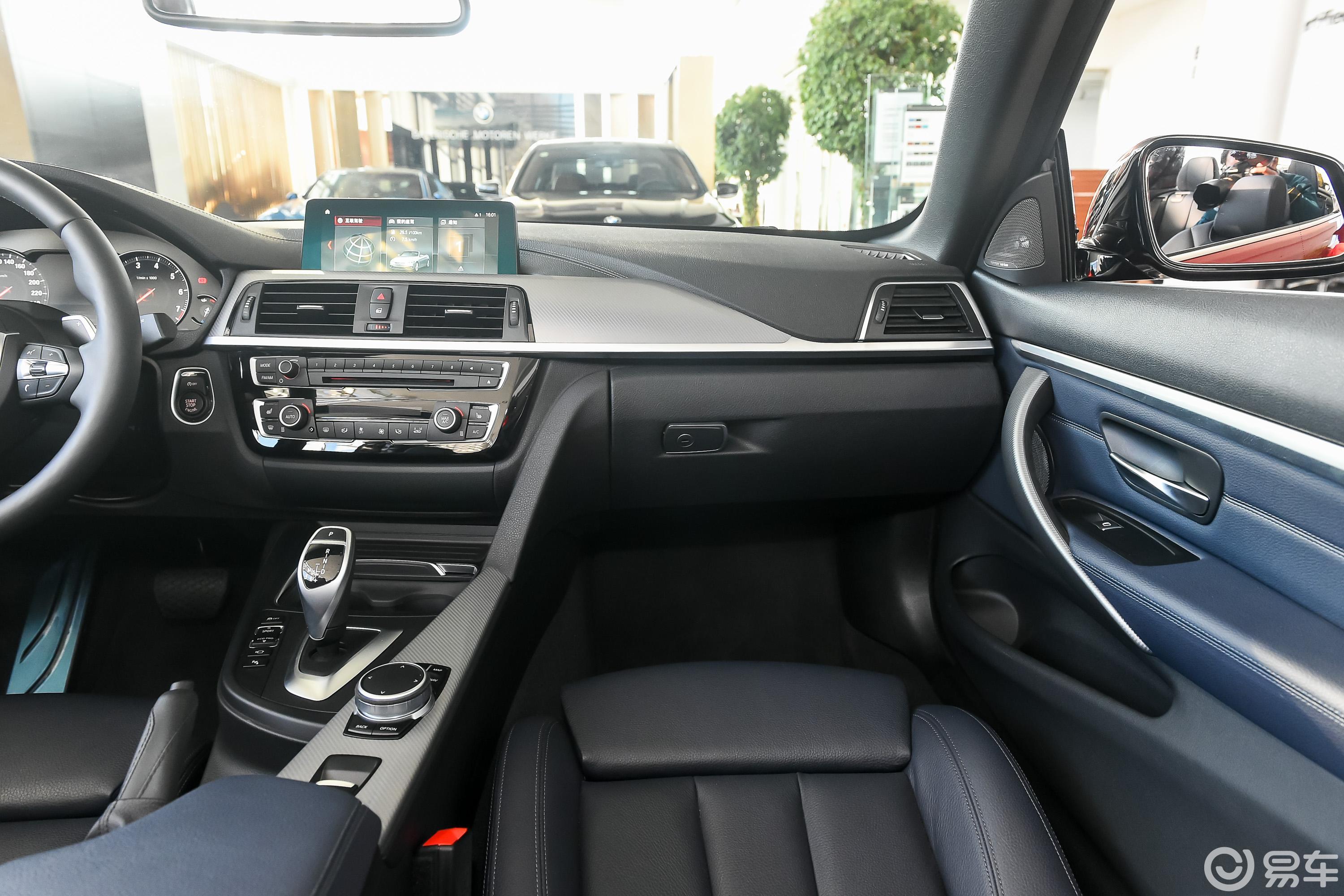 敞篷轿跑车 425i m运动套装