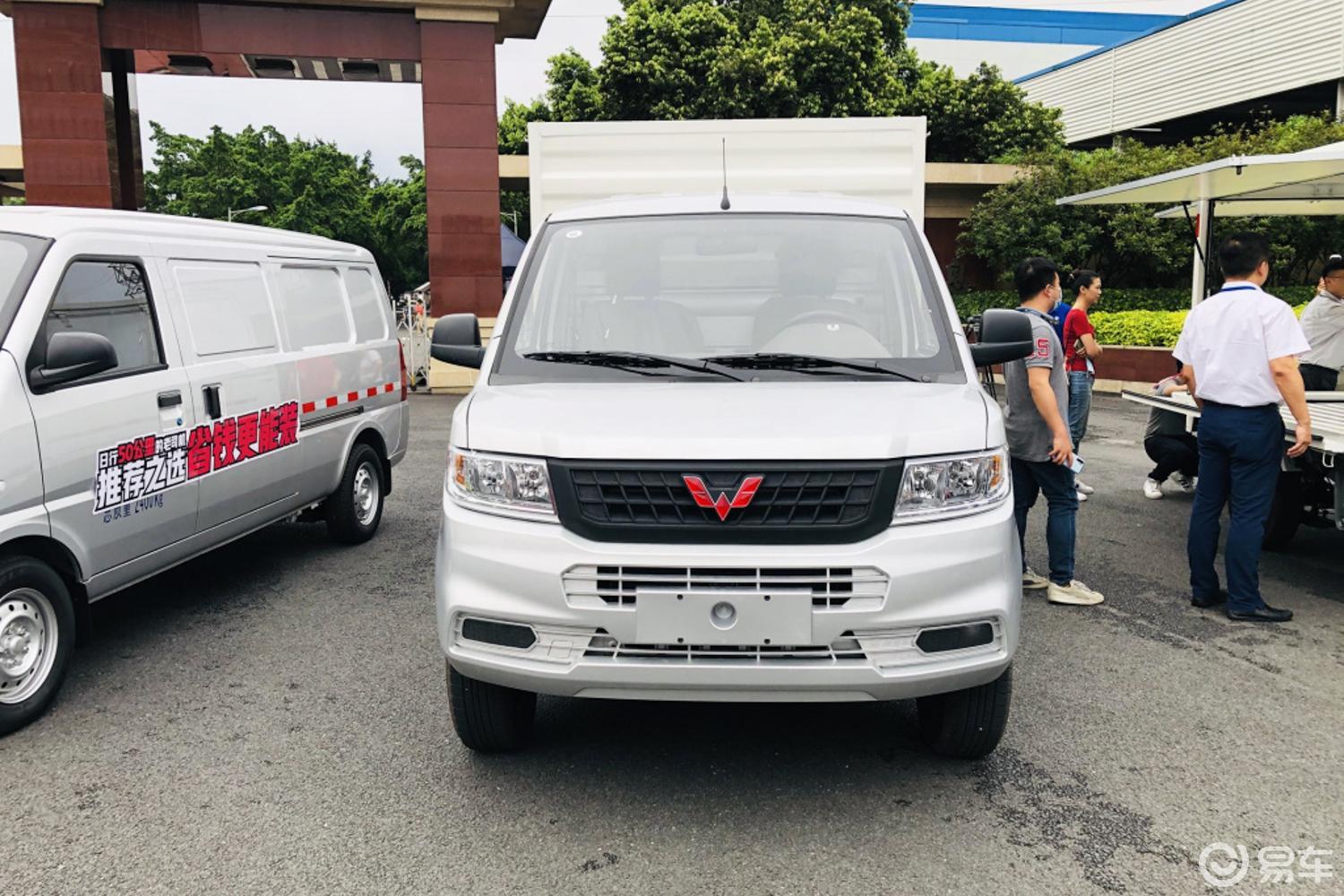 【五菱荣光新卡翼开启款汽车图片-汽车图片大全】-易车