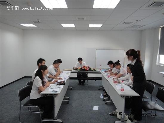 【图文】河南天道获福特销售车型辩论赛华中区