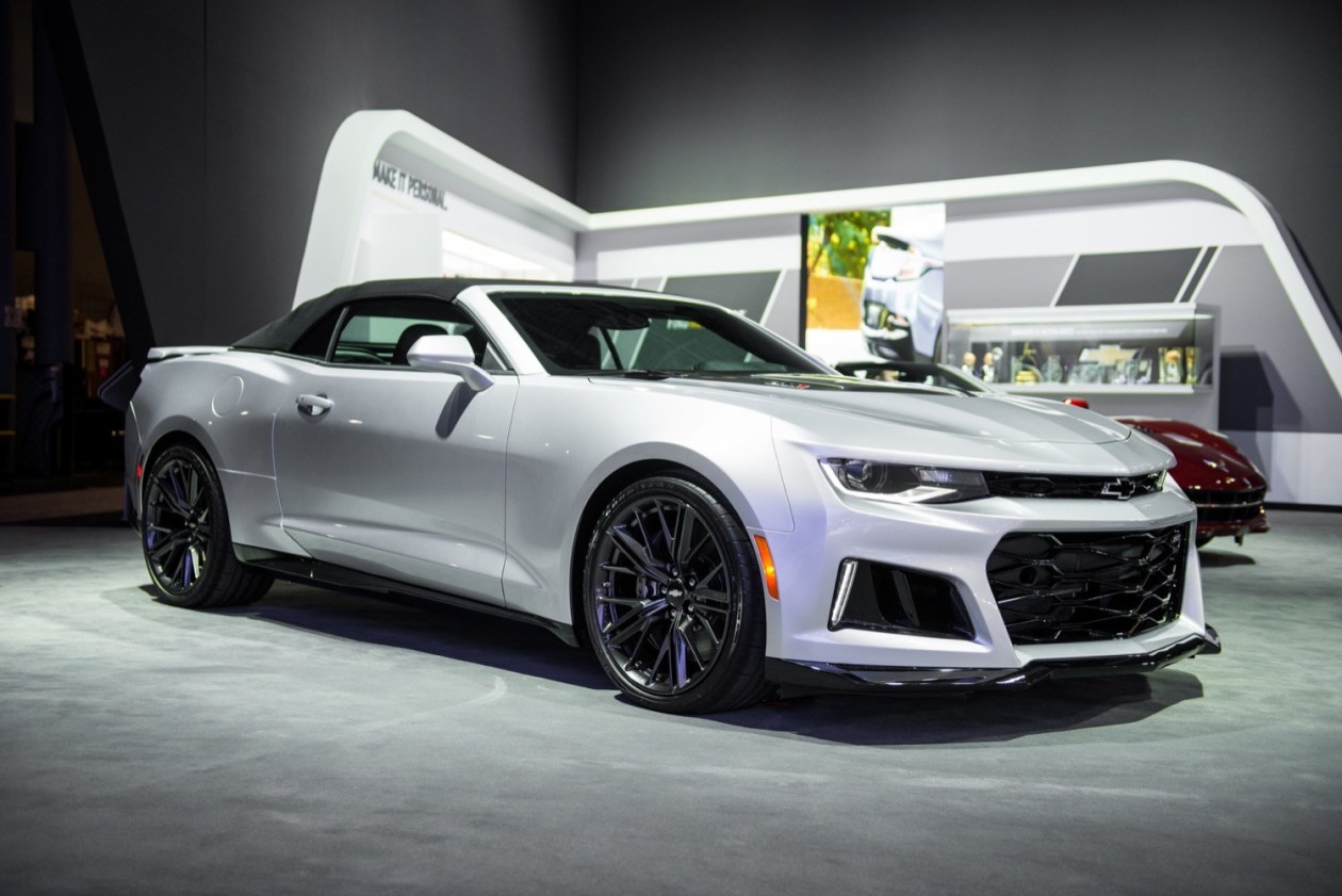 科迈罗敞篷图片