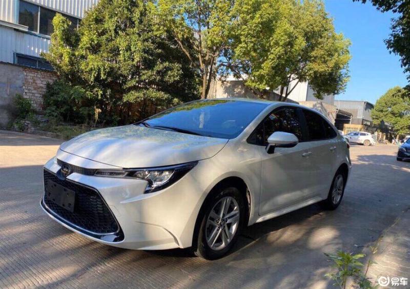 雷凌2021款 185t cvt 豪华版