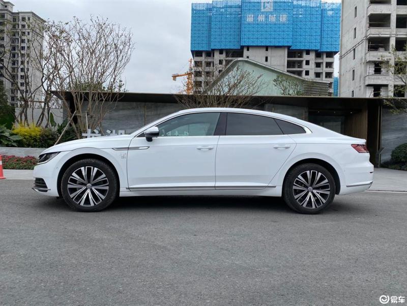 一汽大众cc2020新款,一汽大众cc2021款报价 一汽-大众cc 2020款 330tsi 双离合 魅颜版 国vi