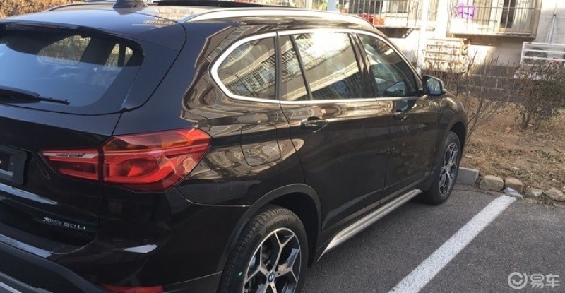 宝马x1 2019款 xdrive20li 尊享版