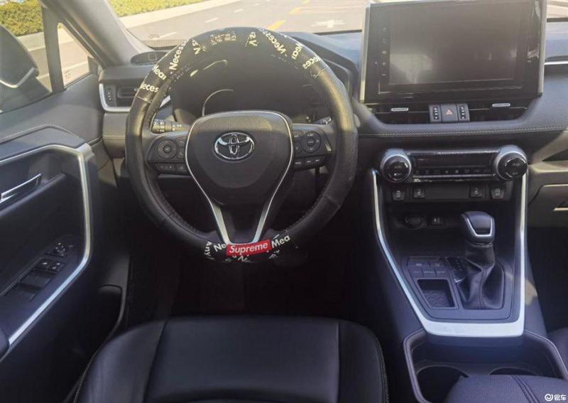 rav4荣放 2021款 2.0l cvt 两驱 风尚版