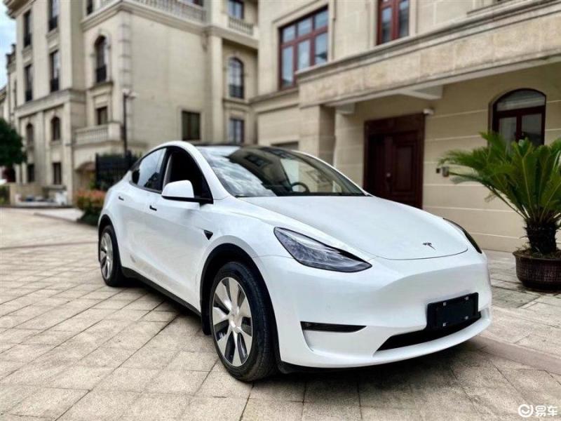 model y 2021款 长续航全轮驱动版
