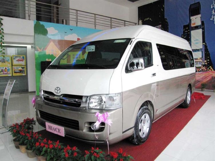 hiace 2005款 13人座豪华小客车 trh223l—lemnk 标准版