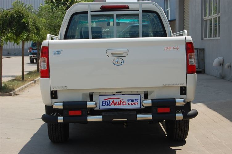 飞扬皮卡 yzk1022eas 汽油四驱扬子皮卡外观易车网独家图片,谢绝其他