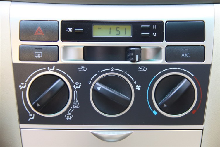 f3 2011款 r 1.5l 手动 舒适型