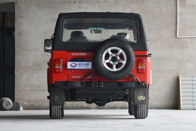 战旗 2015款 bj2033chb1 手动 ck