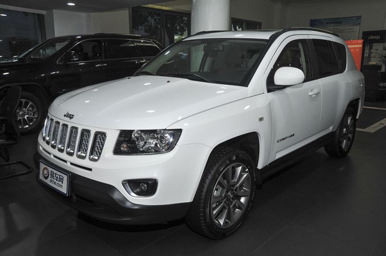 指南者 2015款 2.4l 自动 豪华导航版