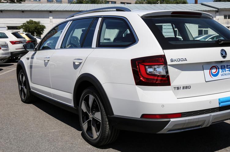 明锐 2018款 旅行车 tsi280 双离合 旗舰版