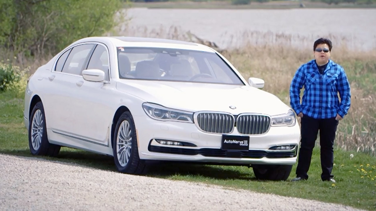 试驾第六代宝马7系750li最大马力445匹