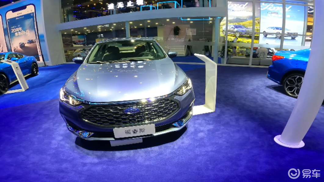 实拍—全新福睿斯