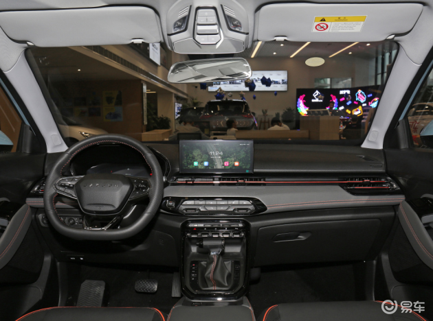 新宝骏rs3座椅