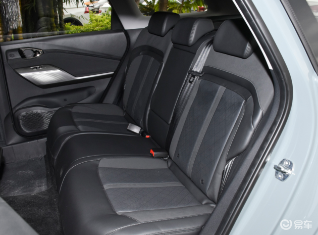 宝骏valli配置-后排-后备厢-易车