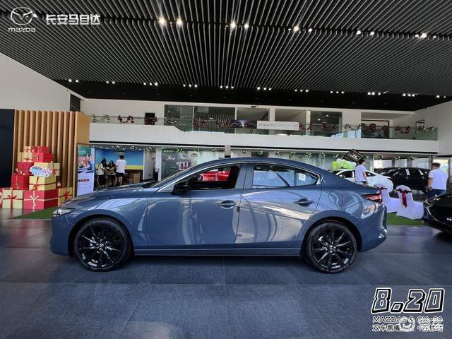 马自达3昂克赛拉/CX-30黑曜版上市 打造全新运动氛围_易车