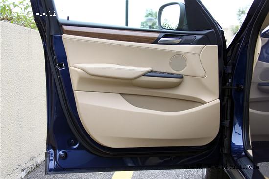 抢先试驾全新BMW X3 xDrive35i 