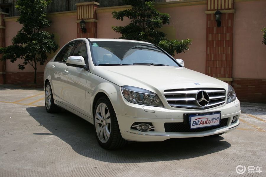 看过奔驰c级的人还看过