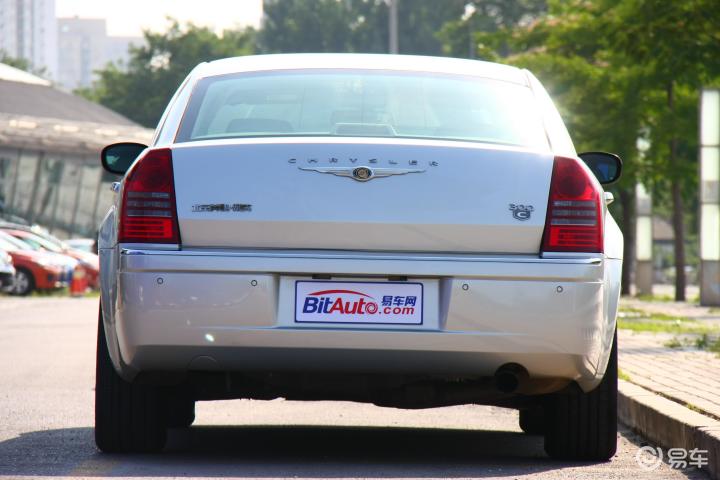 看过克莱斯勒300c(进口)的人还看过