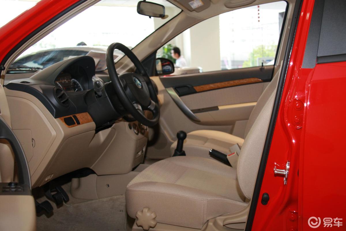 【乐骋2005款1.4l sx at内饰汽车图片-汽车图片大全】-易车