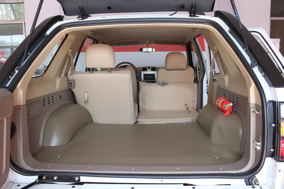 【陆风x62007款新饰力标准 4*2空间汽车图片-汽车图片大全】-易车