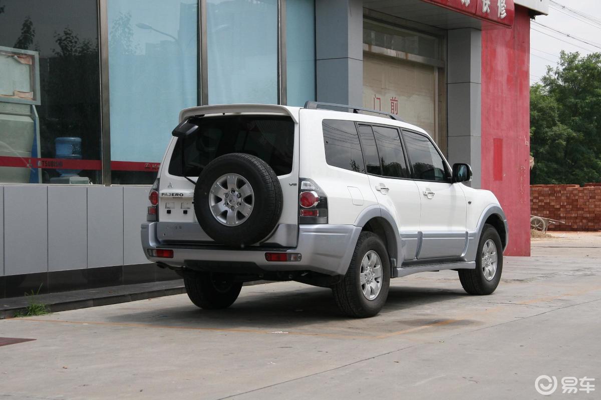 2008款 v77 3.8 gls/mt