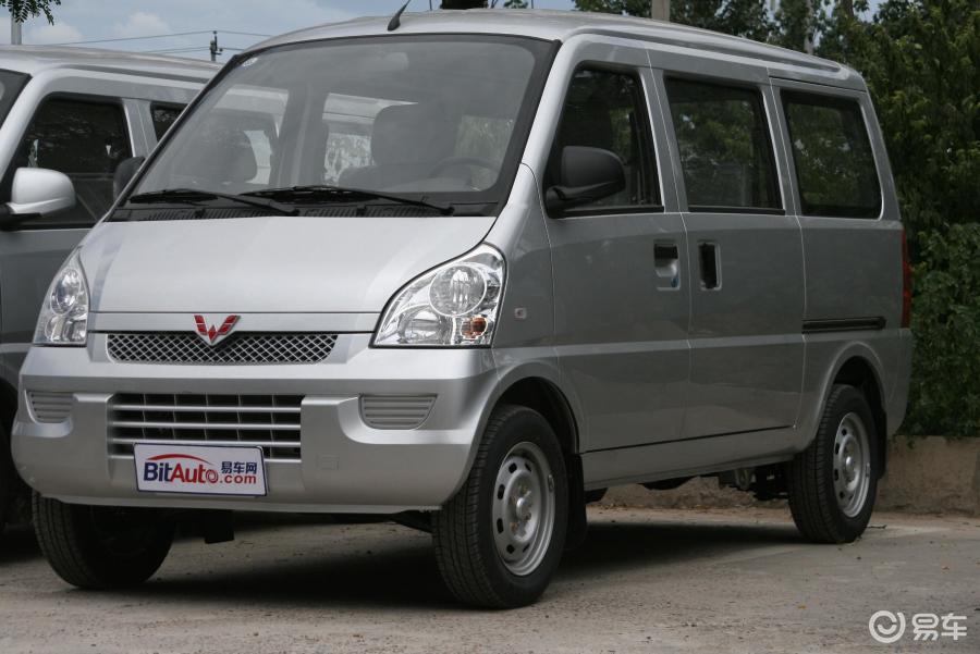 五菱荣光 外观
