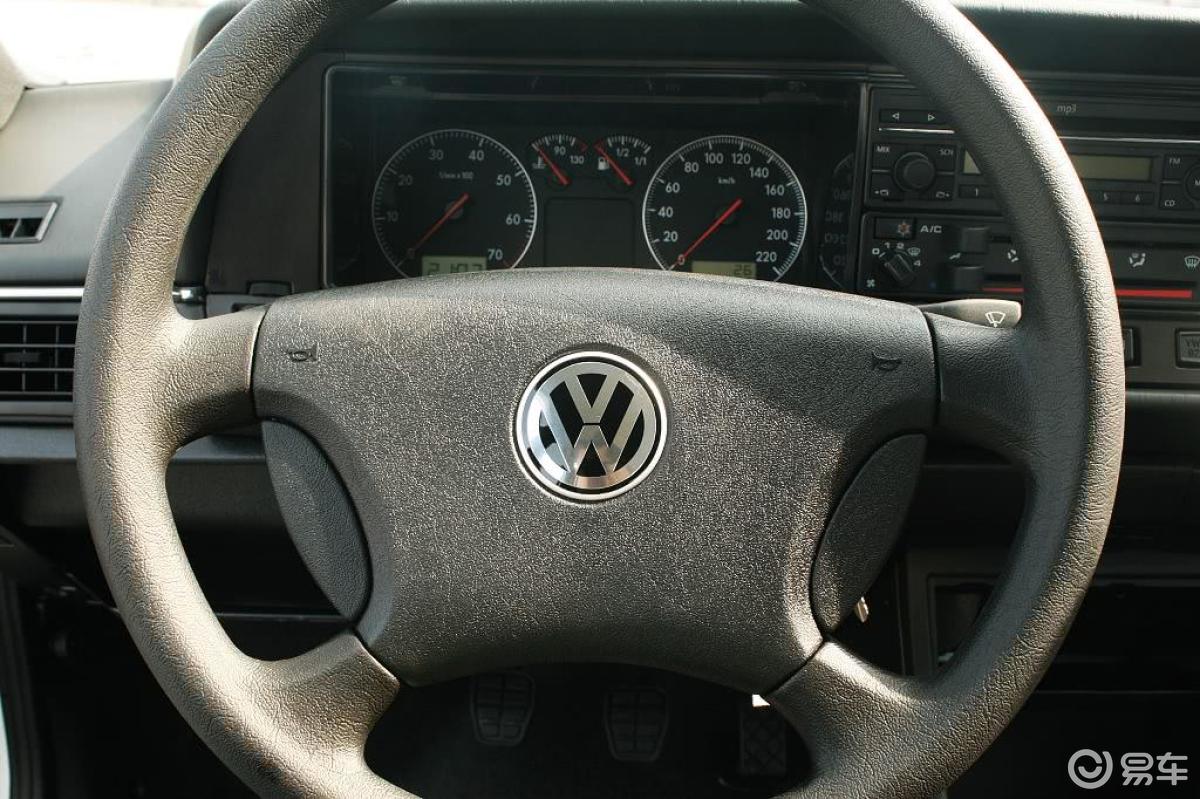 【桑塔纳1999款基本型(出租车版)方向盘汽车图片-汽车图片大全】-易车