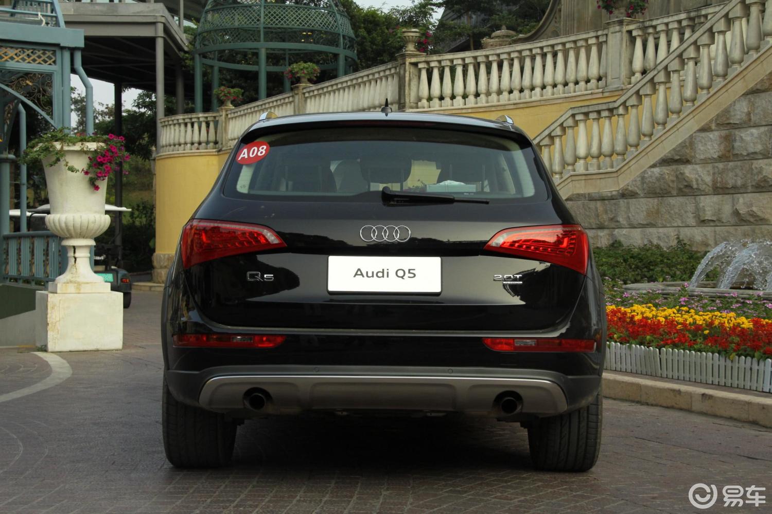 【奥迪q52010款2.