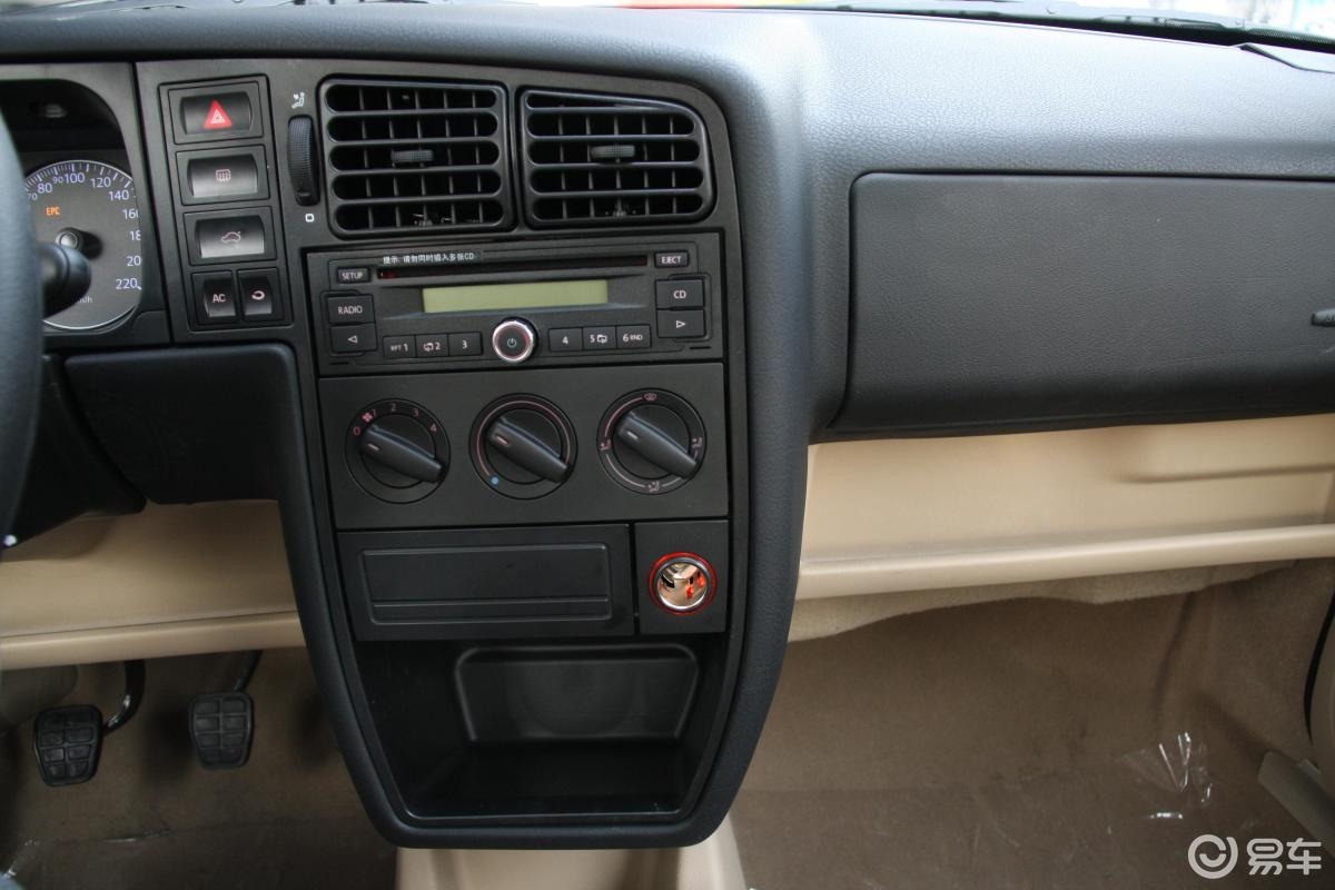 【捷达2010款前卫内饰汽车图片-汽车图片大全】-易车