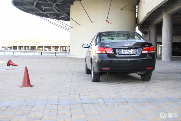 2010款 比亚迪g3 1.5l mt 鑫雅型