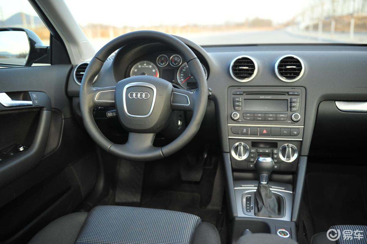 【奥迪a3(进口)2010款sportback 1.