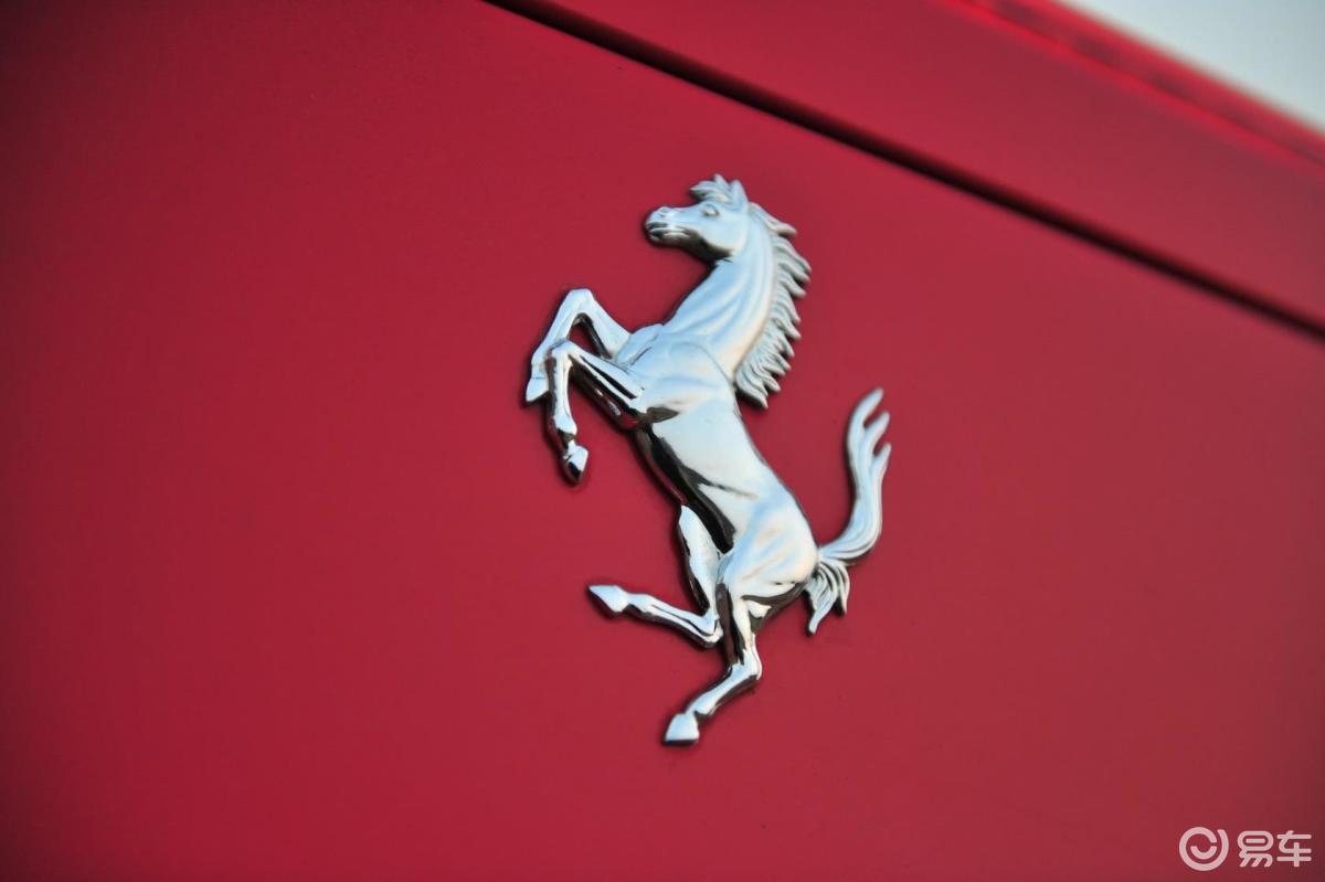 【法拉利4582010款italia 4.