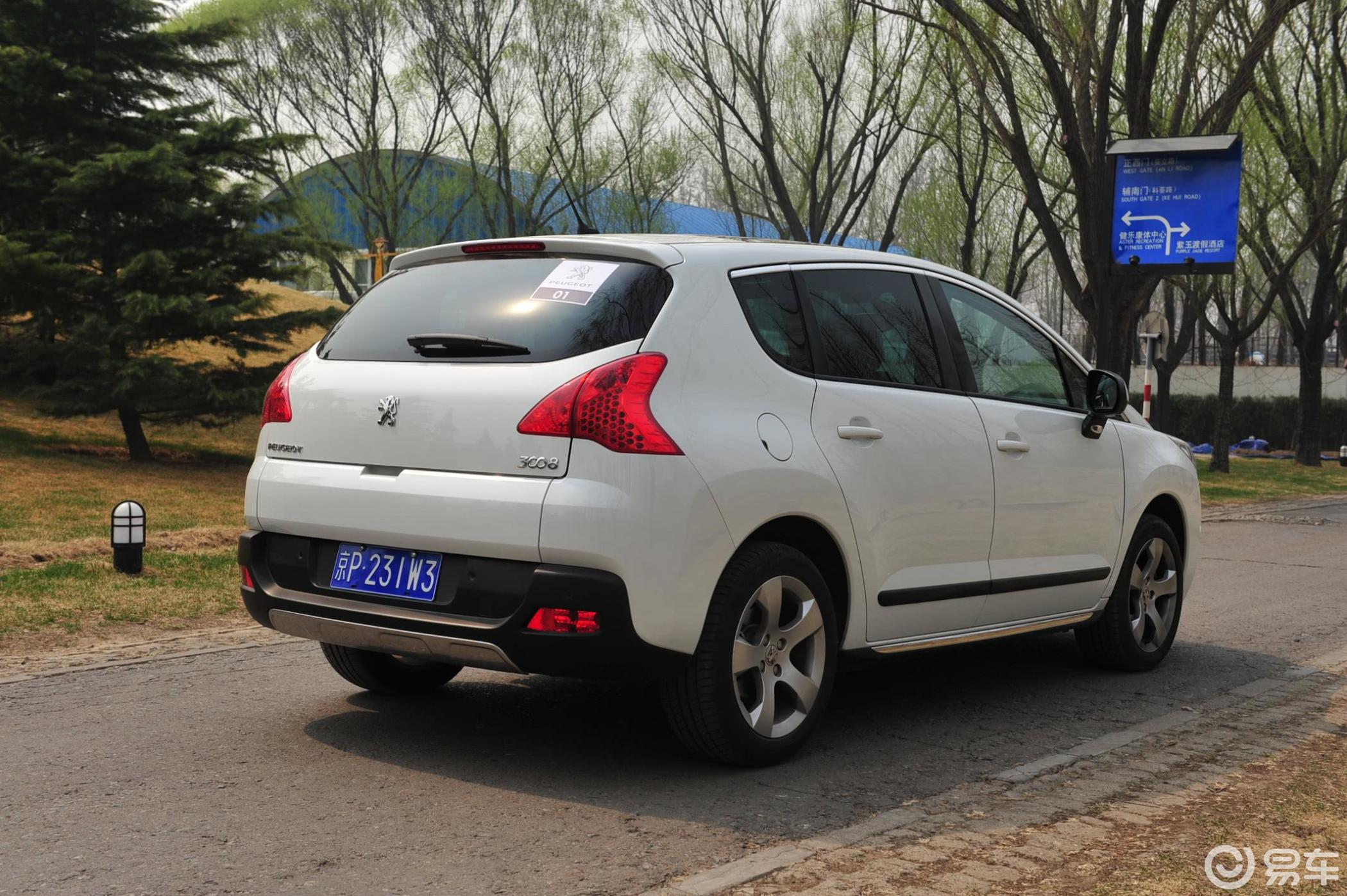 【标致3008(进口)2011款豪华版外观汽车图片-汽车图片大全】-易车