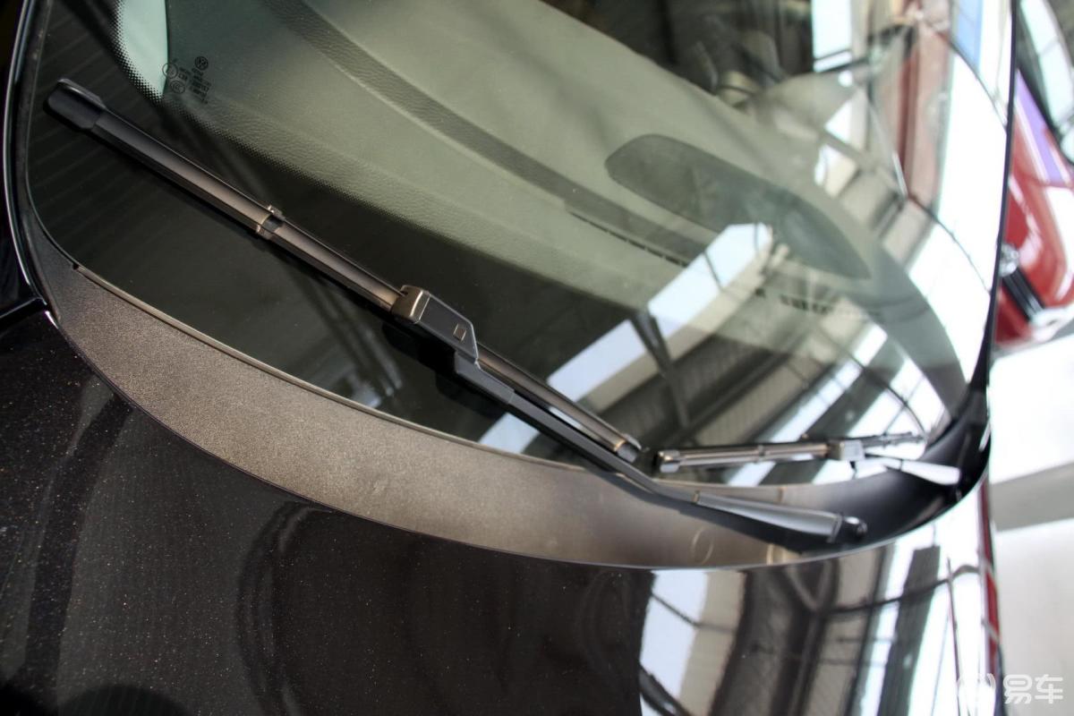 【一汽-大众cc2011款1.8t 尊贵型雾灯汽车图片-汽车图片大全】-易车