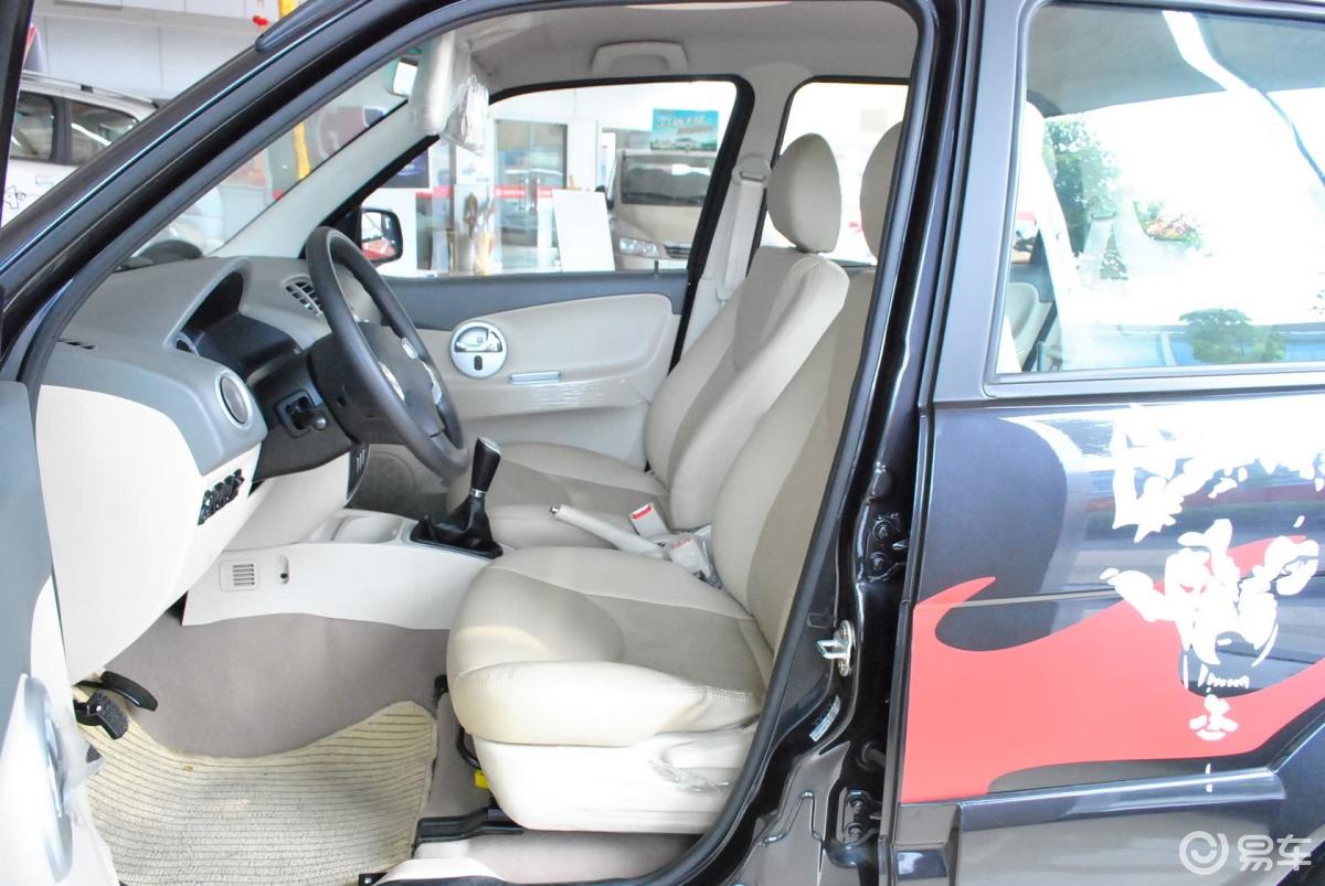 【众泰50082010款1.3l amt 舒适性内饰汽车图片-汽车图片大全】-易车