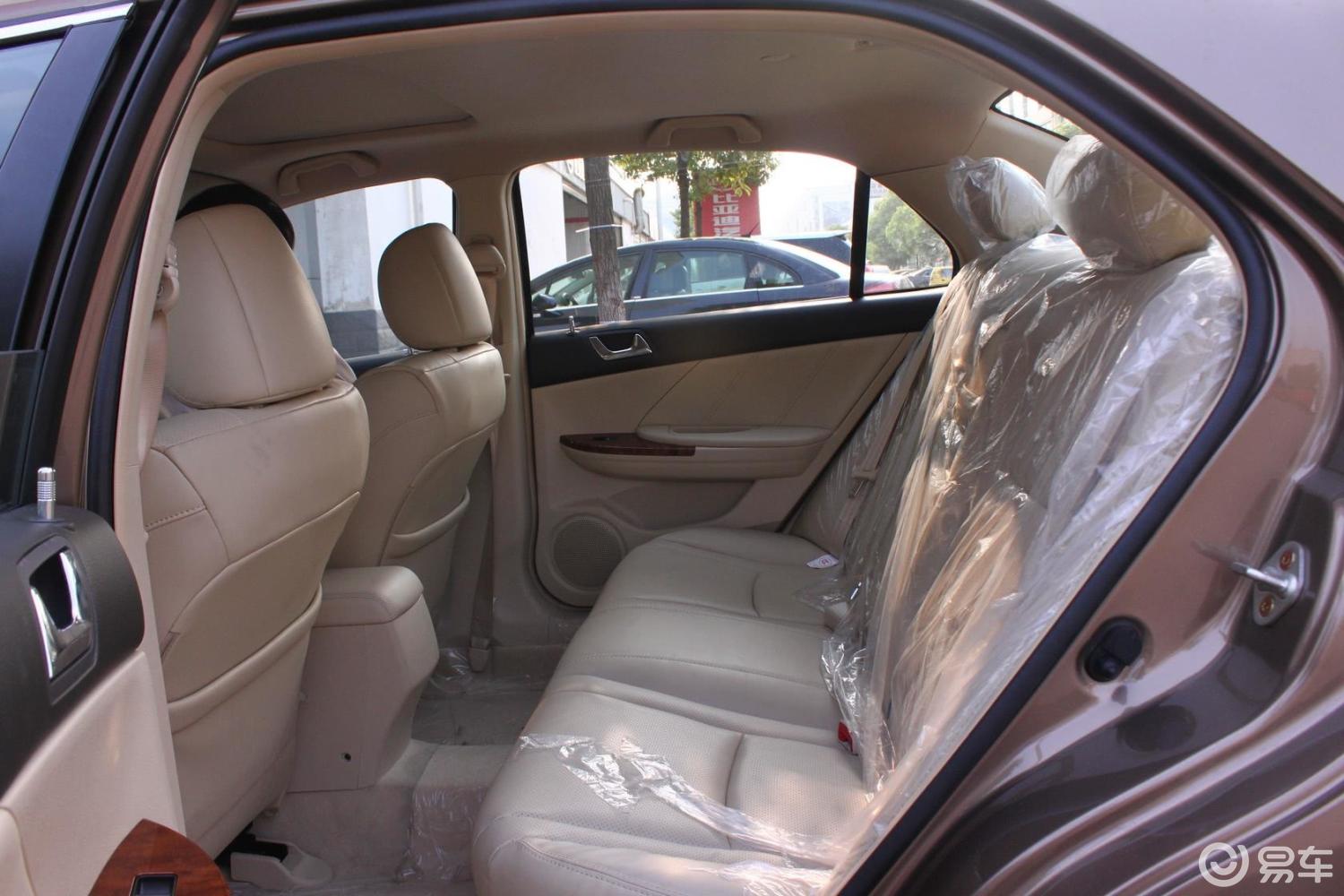 【比亚迪g62011款1.5t 手动 尊贵型空间汽车图片-汽车图片大全】-易车